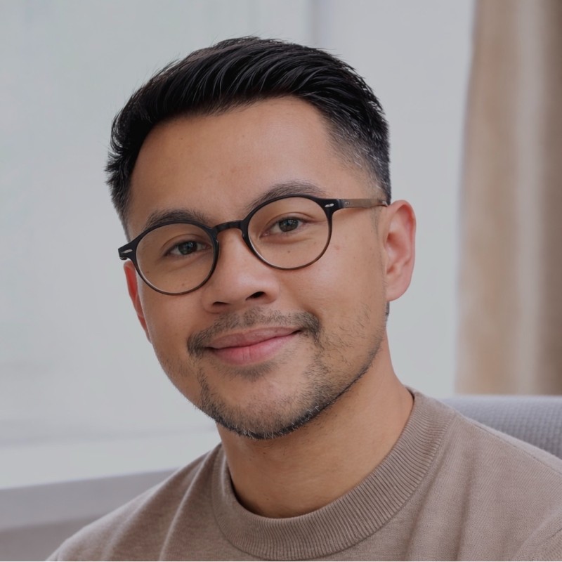 Alenn Rebolledo, founder of Lily and CEO of Lily Professionals, LLC